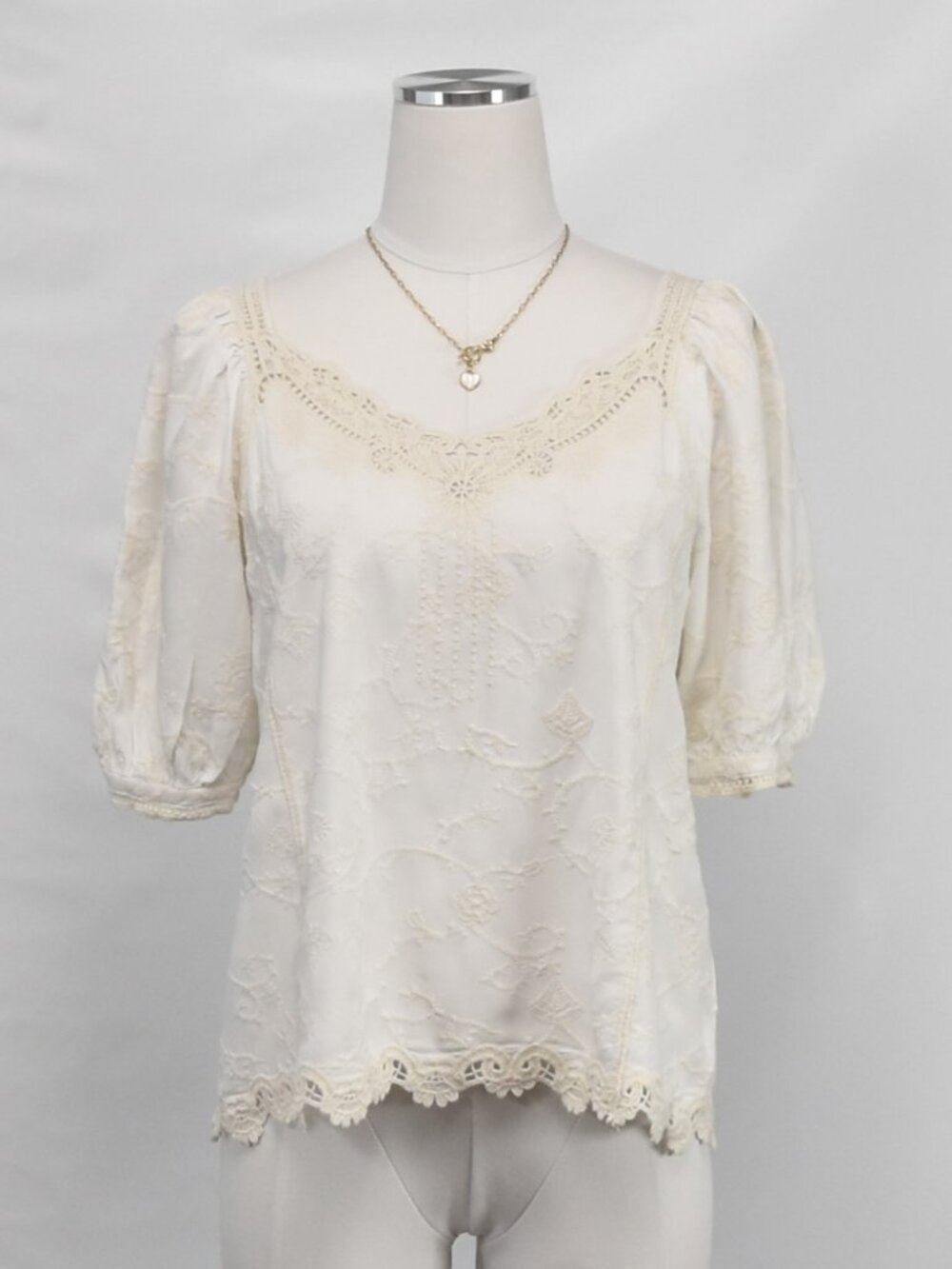 Democracy Ivory Embroidered Lace Blouse Size Small